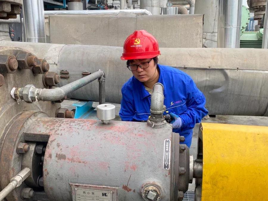 08ed1ffaab5b4aee991c7ae191c0c699.jpg 08ed1ffaab5b4aee991c7ae191c0c699.jpg